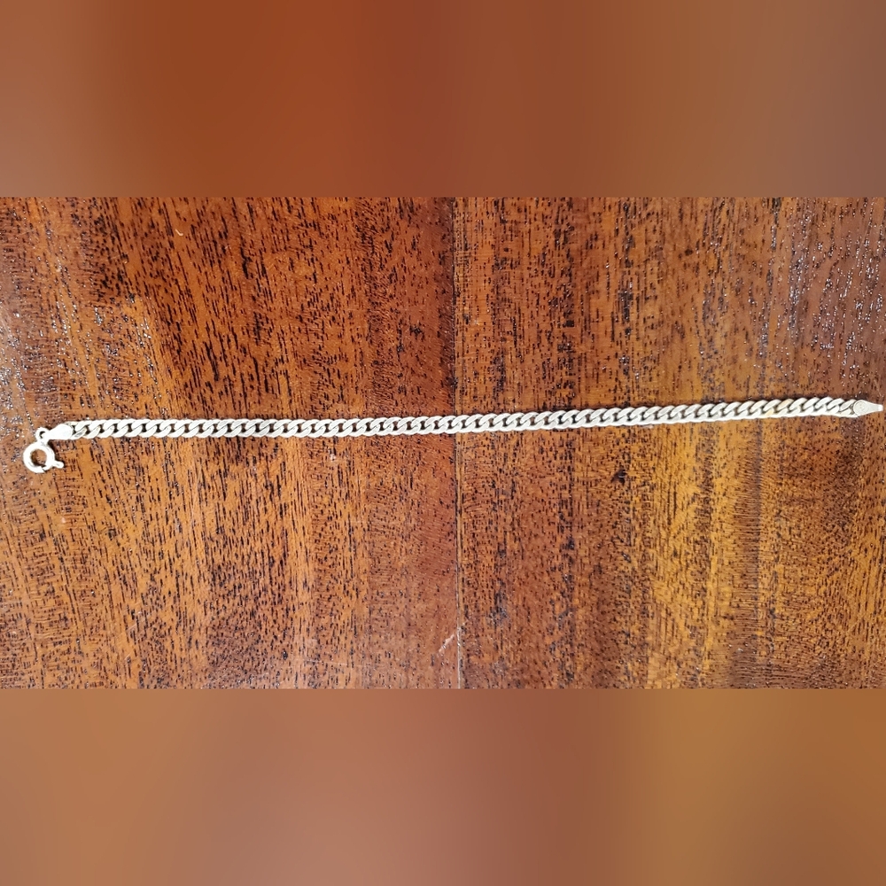 Sterling Silver (925 Italy) Link Bracelet - Picture 2 of 3